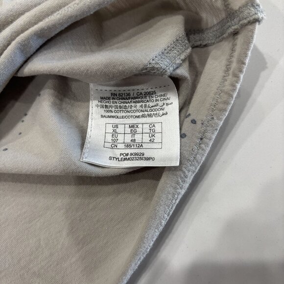 Guess XL Cotton Short Sleeve V Neck Graphic Abstract Paint Floral Tee T Shirt - Picture 10 of 13